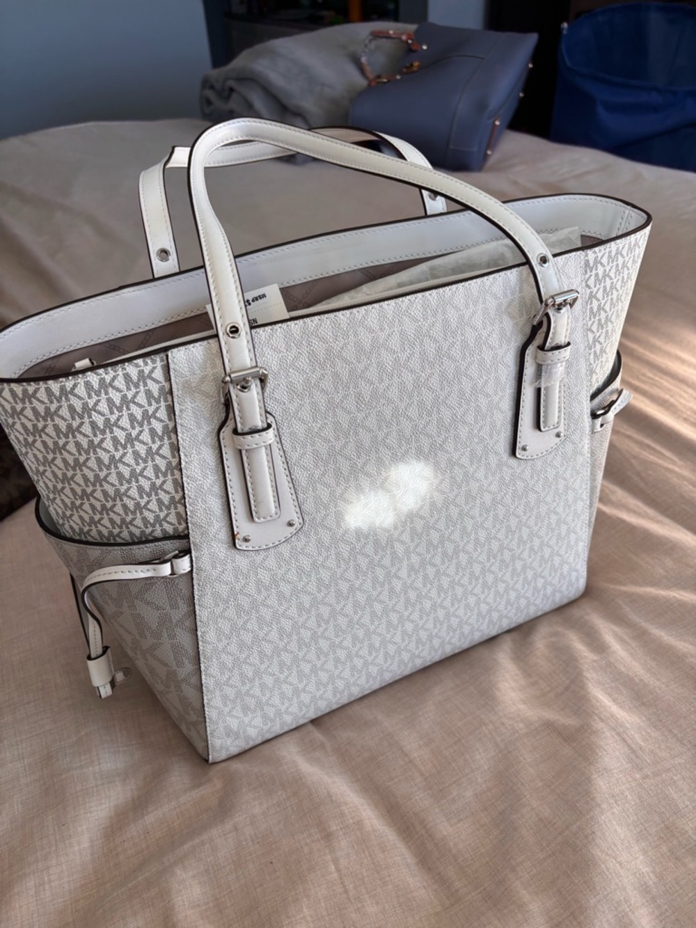 Brand New Michael Kors Pearl White MK Logo Tote